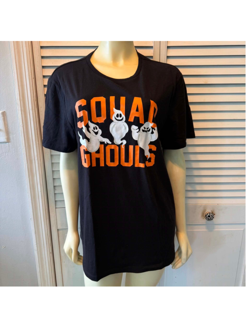 Women's Old Navy Black Orange Squad Ghouls Short Sleeve Tee L